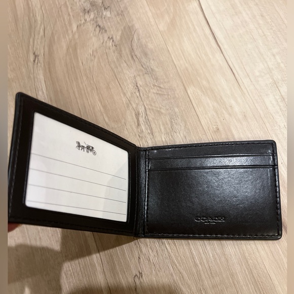 New Coach 3 in 1 Signature Canvas Men’s Wallet - Picture 3 of 7